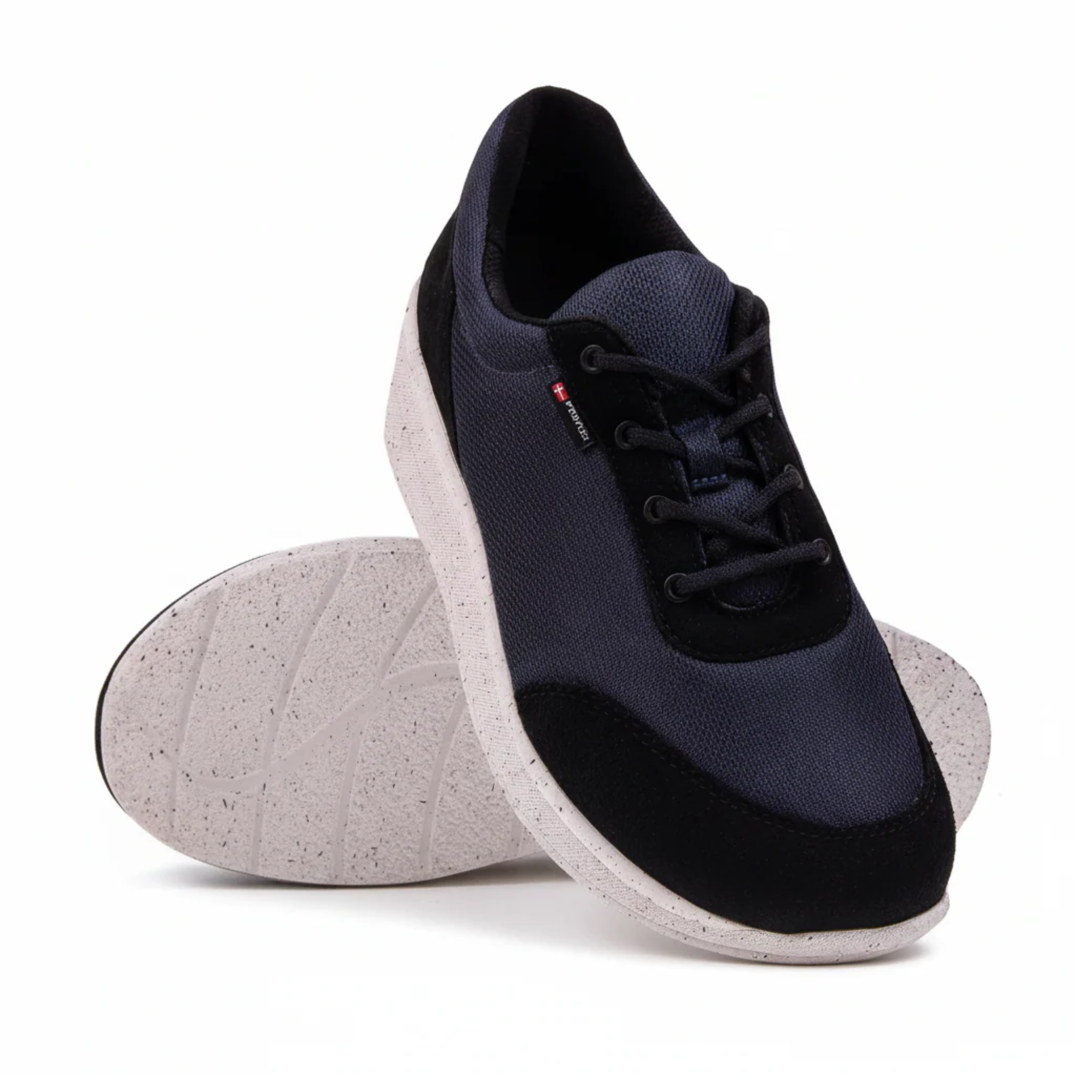 Proflex - Dames comfortsneaker - Donkerblauw mesh en zwart suede met een witte zool met spikkels